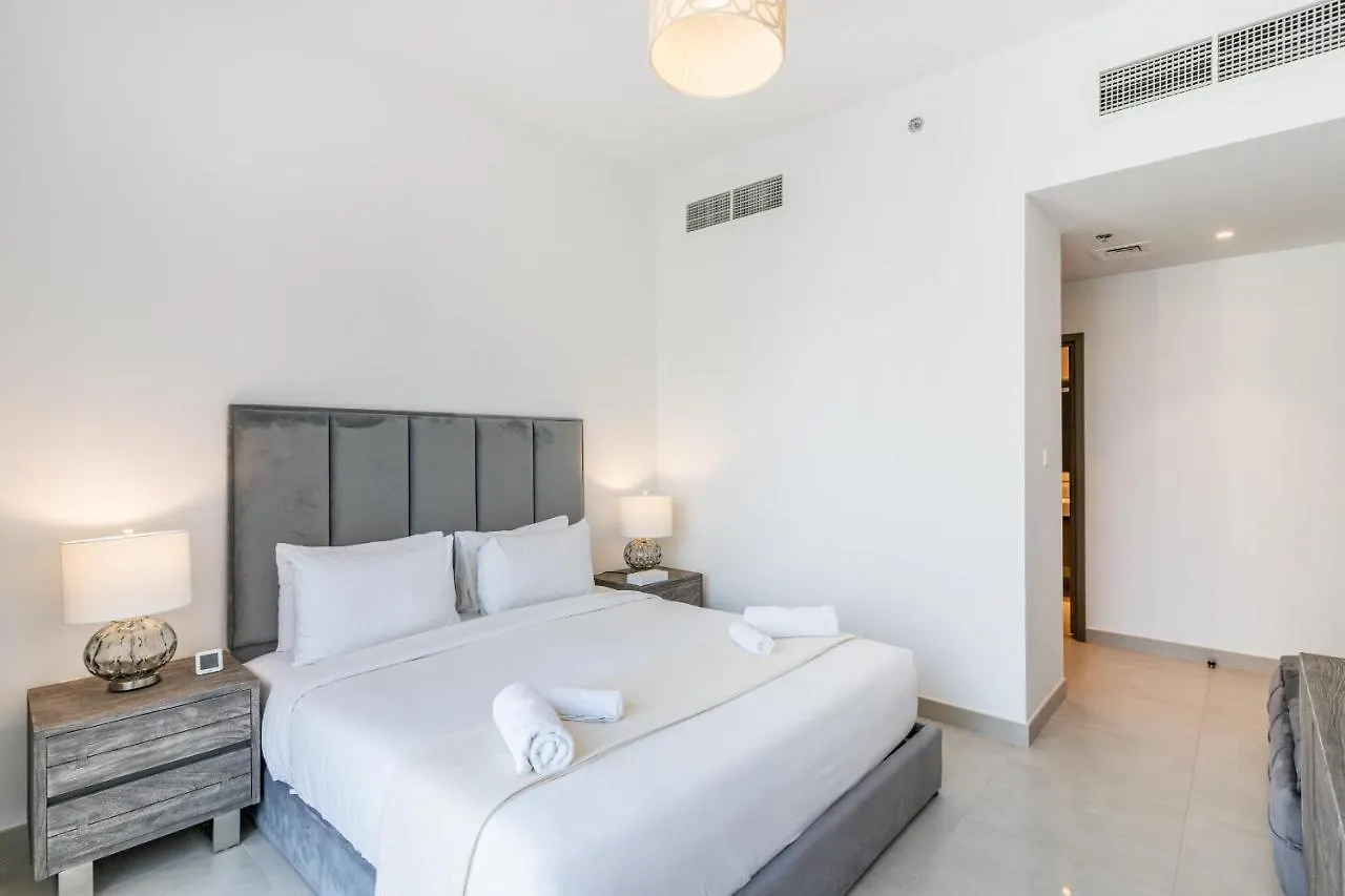 Spacious 2 Bedroom On High Floor In Creek Horizon - Allsopp&Allsopp ドバイ 0*,  アラブ首長国連邦